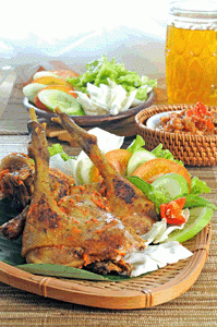 Bebek_bakar